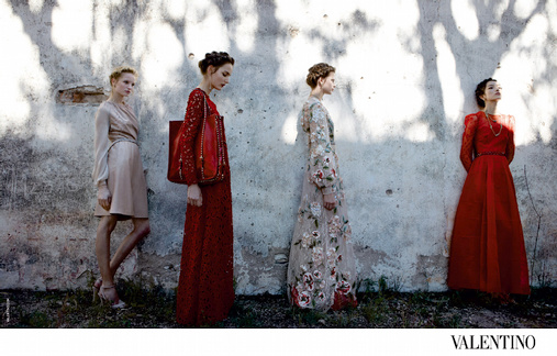 Campagne Valentino - Printemps/t 2012 - Photo 1