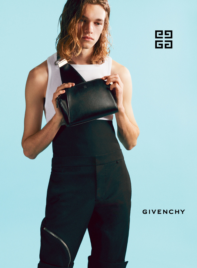 Campagne Givenchy - Printemps/t 2021 - Photo 6