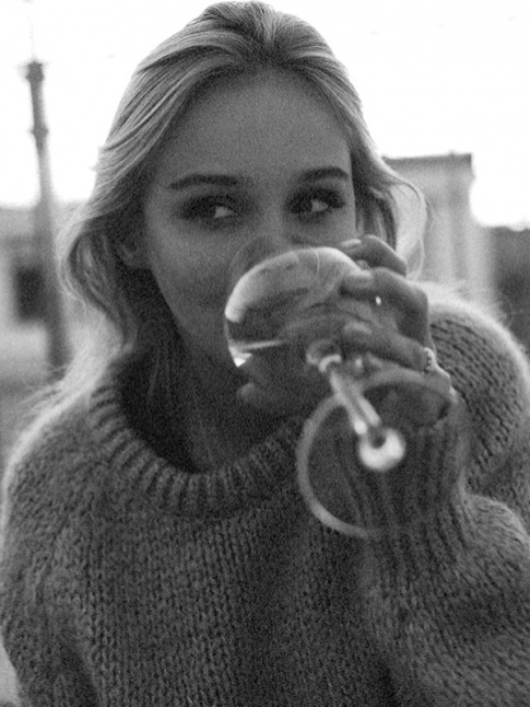 Temps frais de fin de journe + gros pull + verre de Chardonnay = le dbut du bonheur