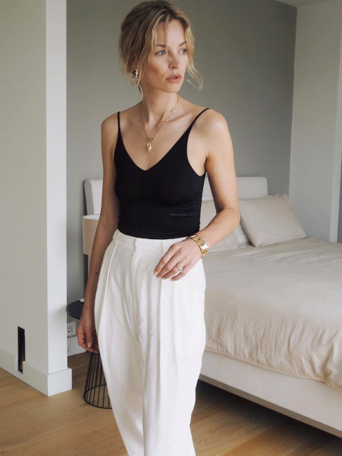 Body chancr + pantalon large = le bon mix