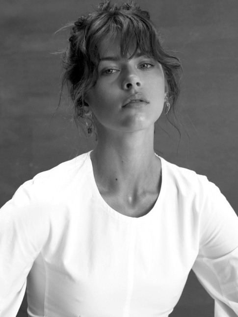 Oui au tlescopage entre coupe pure et coiffure lgrement 