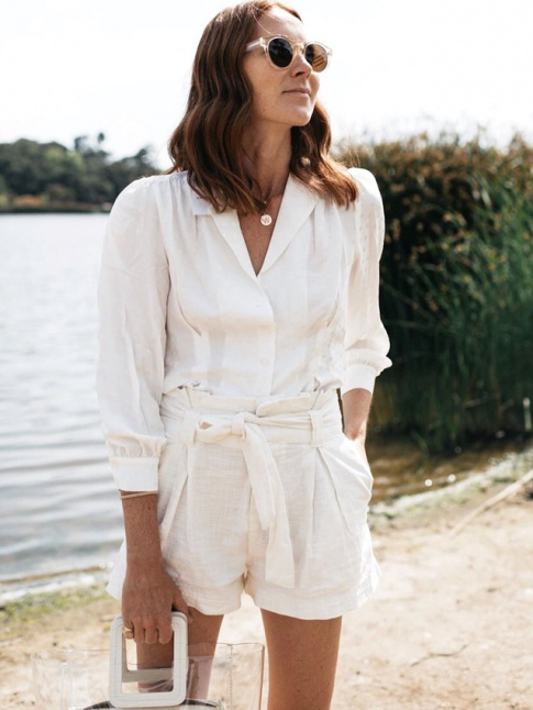 Oui aux looks estivaux conservant une touche de chic !