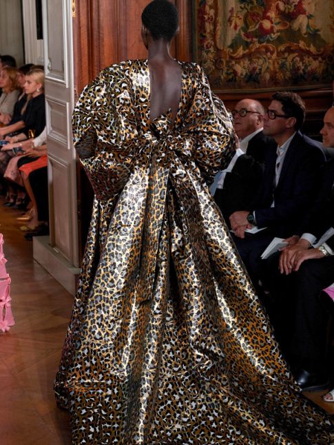 Quand l'imprim lopard s'invite au bal ...