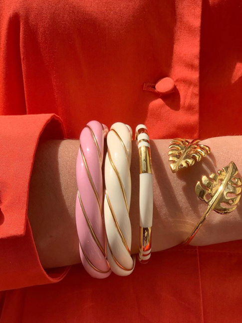 Oui au duo vanille/fraise de bracelets !