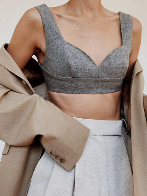 Le soutien-gorge, un top  part entire ?