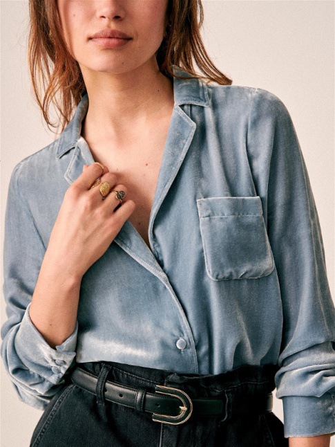 Pour ou contre la chemise en velours ras ?