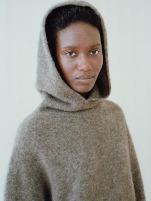 Le pull  capuche... tout un art !
