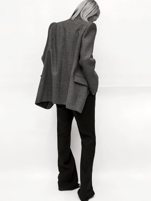 Blazer lgrement oversize + pantalon flare = le bon mix