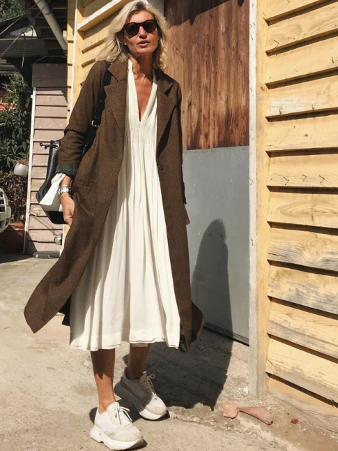 Mlant fminit, twist sportswear et touche classique, ce look a tout bon !