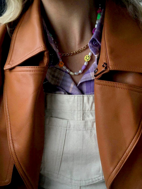 Violet + blanc cass + caramel = le bon mix