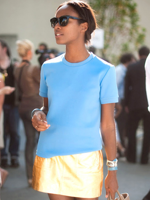 Bleu ciel + cuir dor = le bon mix