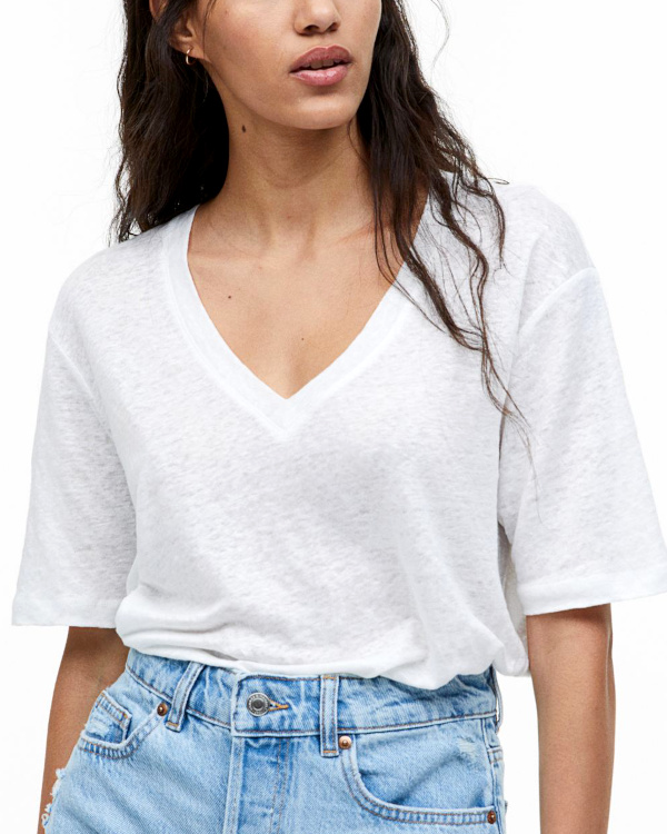 T-shirt en jersey de lin blanc avec encolure en V