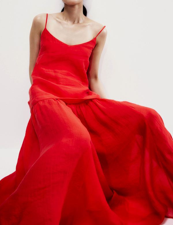 Robe longue rouge  bretelles fines