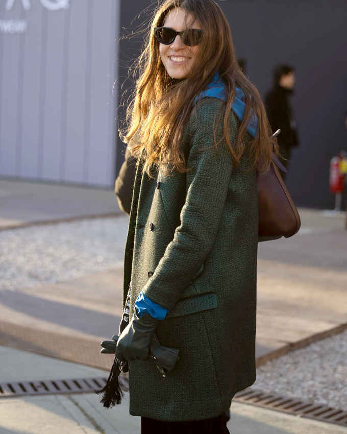Rien de tel qu'une touche de bleu céruléen pour relever un look !