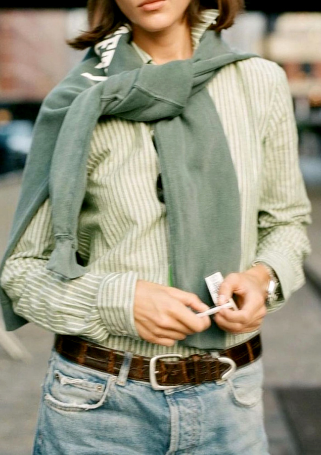 Oui au camaïeu de vert dilué traité sur une note masculine !