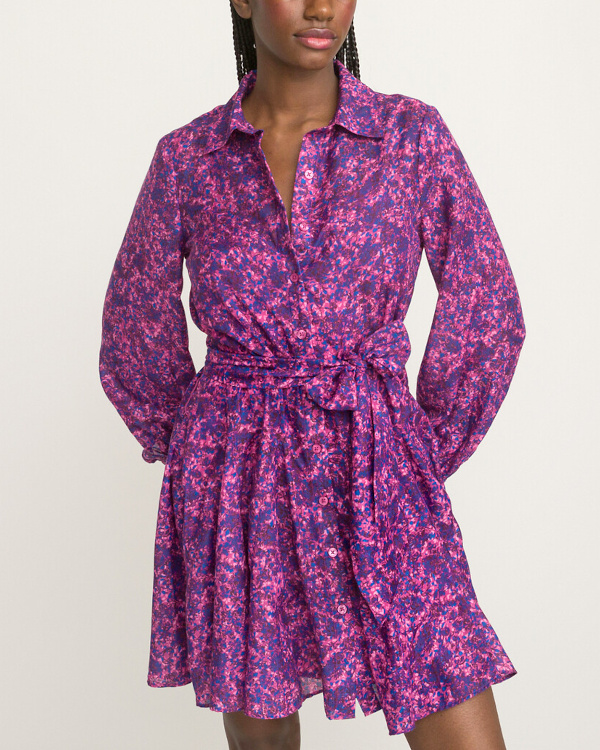 Robe courte évasée, manches longues, imprimée
