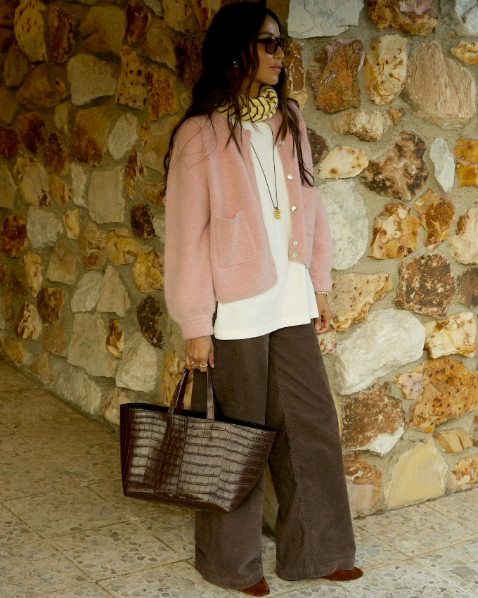 Rose + marron + blanc + touche de jaune = le bon mix
