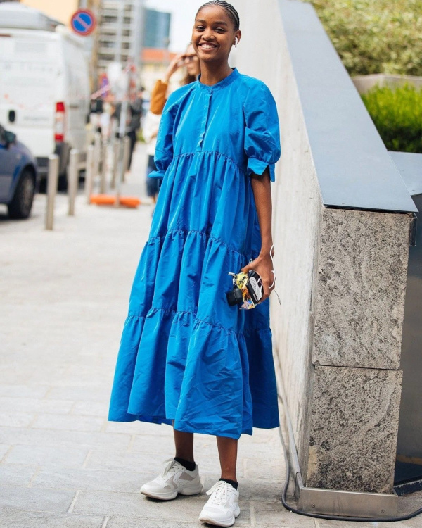 Robe bleue ciel look mariage