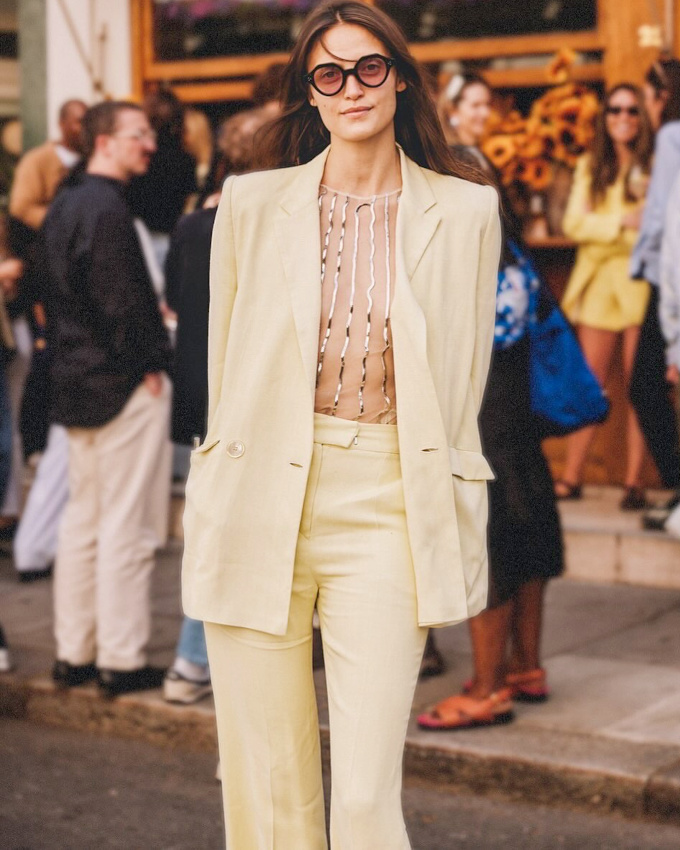 Porter le costume... tout un art !