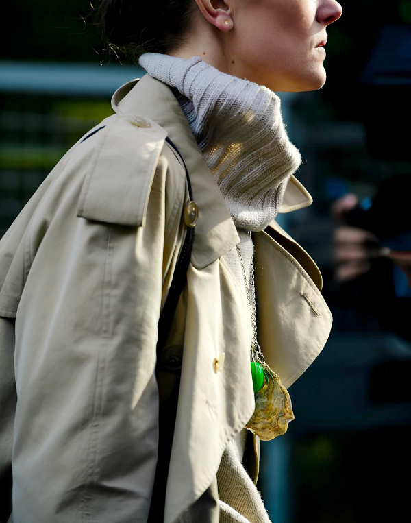 Trench - look femme parisienne