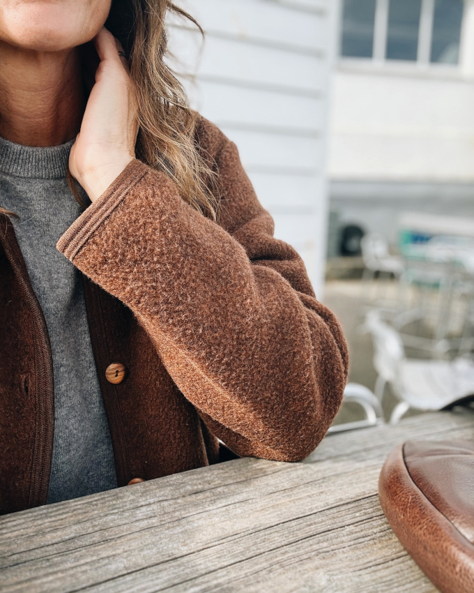 Gris + marron + textures = le bon mix