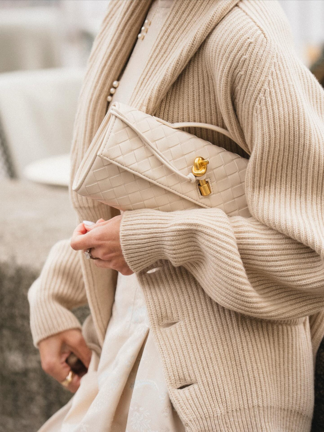 Le mix and match de textures : l'alpha et l'oméga des looks travaillés en camaïeux !