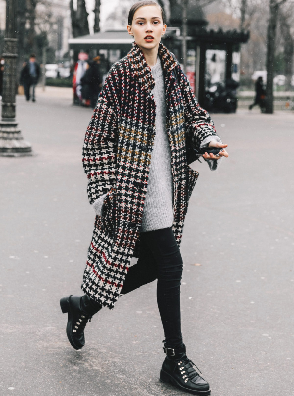 Long manteau + legging noirs