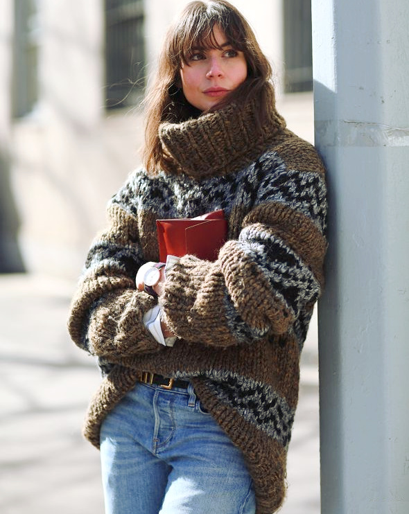 Wanted : une grosse laine faisant office de pull ET de manteau !