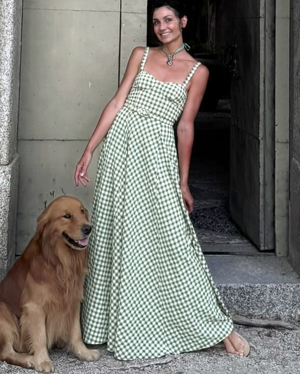 Longue robe et imprimé vichy sont apparement faits pour vivre ensemble !