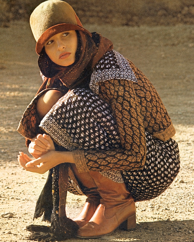 Ce mix and match seventies n'a rien perdu de sa désirabilité !
